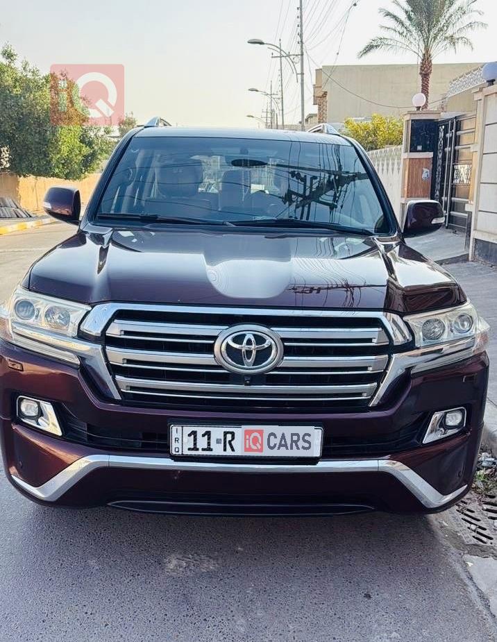 تويوتا لاندكروزر